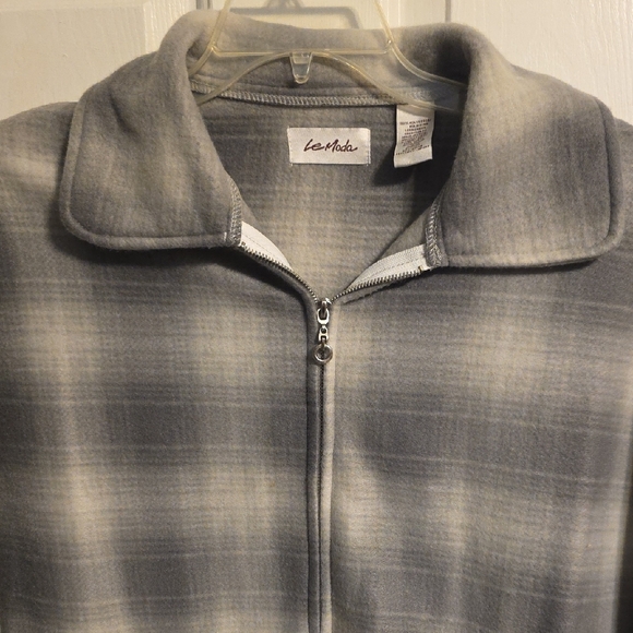 Moda Gray Textured Jacket - Picture 4 of 9